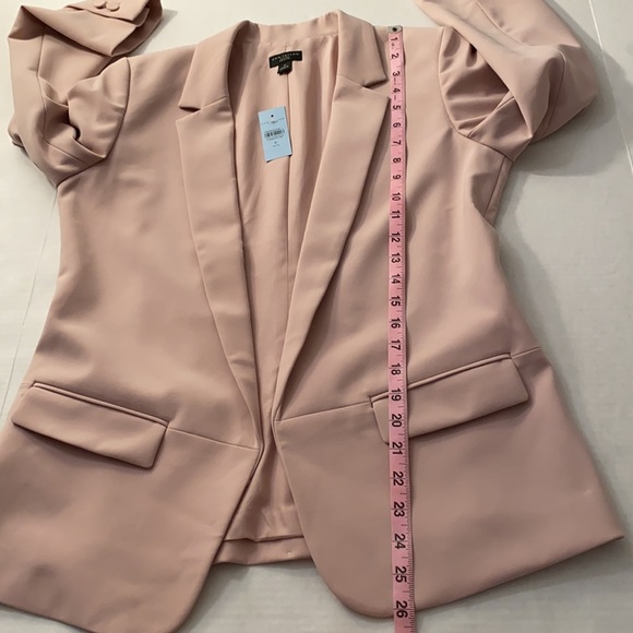 Ann Taylor Factory Pastel Pink petite blazer 6P - Picture 4 of 8